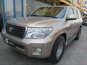 Toyota  Land Cruiser  GX  2012  Automatic  500,000 Km  6 Cylinder  Four Wheel Drive (4WD)  SUV  Gold