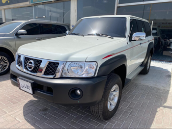 Nissan  Patrol  Safari  2022  Manual  23,000 Km  6 Cylinder  Four Wheel Drive (4WD)  SUV  White