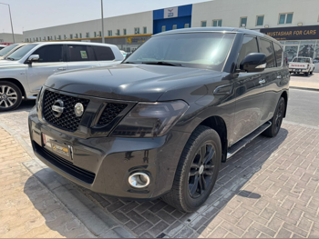 Nissan  Patrol  Platinum  2011  Automatic  353,000 Km  8 Cylinder  Four Wheel Drive (4WD)  SUV  Black