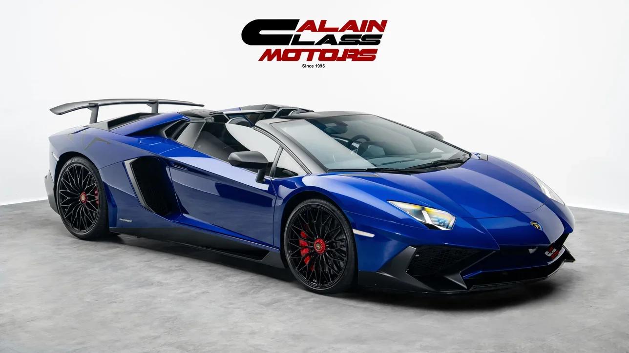 Lamborghini  Aventador  SVJ Roadster  2016  Automatic  1,971 Km  12 Cylinder  All Wheel Drive (AWD)  Convertible  Blue