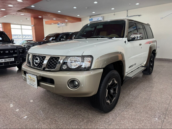Nissan  Patrol  Super Safari  2021  Manual  40,000 Km  6 Cylinder  Four Wheel Drive (4WD)  SUV  White