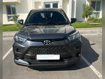 Toyota  Raize  2023  Automatic  47,500 Km  3 Cylinder  Four Wheel Drive (4WD)  SUV  Dark Gray  With Warranty