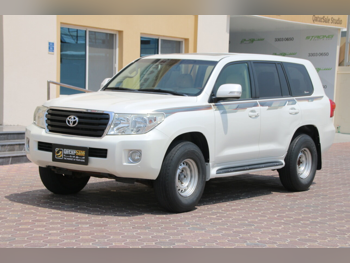 Toyota  Land Cruiser  GX  2014  Automatic  314,000 Km  6 Cylinder  Four Wheel Drive (4WD)  SUV  Pearl