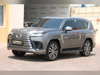 Lexus  LX  600 Luxury  2023  Automatic  25,000 Km  6 Cylinder  Four Wheel Drive (4WD)  SUV  Gray  With Warranty