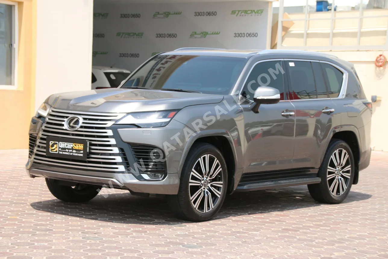 Lexus  LX  600 Luxury  2023  Automatic  25,000 Km  6 Cylinder  Four Wheel Drive (4WD)  SUV  Gray  With Warranty
