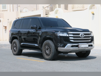 Toyota  Land Cruiser  GXR Twin Turbo  2022  Automatic  97,000 Km  6 Cylinder  Four Wheel Drive (4WD)  SUV  Black  With Warranty