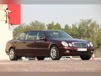 Mercedes-Benz  E-Class  350  2007  Automatic  18,500 Km  6 Cylinder  Rear Wheel Drive (RWD)  Sedan  Maroon