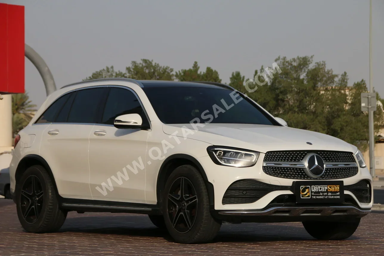 Mercedes-Benz  GLC  300  2021  Automatic  11,100 Km  4 Cylinder  Four Wheel Drive (4WD)  SUV  White  With Warranty