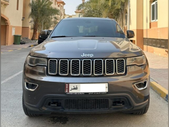 Jeep  Grand Cherokee  Laredo  2020  Automatic  54,500 Km  6 Cylinder  Four Wheel Drive (4WD)  SUV  Dark Gray