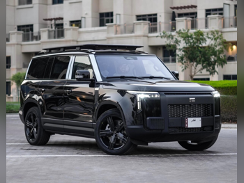 Rox Motor  Jishi  01  2025  Automatic  0 Km  4 Cylinder  All Wheel Drive (AWD)  SUV  Black  With Warranty