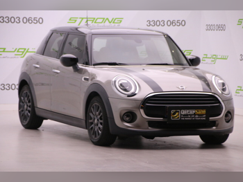 Mini  Cooper  2020  Automatic  69,000 Km  3 Cylinder  Front Wheel Drive (FWD)  Hatchback  Gray