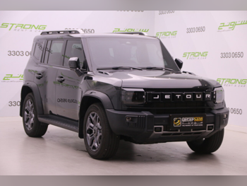 Jetour  T2  2025  Automatic  18,000 Km  4 Cylinder  Four Wheel Drive (4WD)  SUV  Black  With Warranty