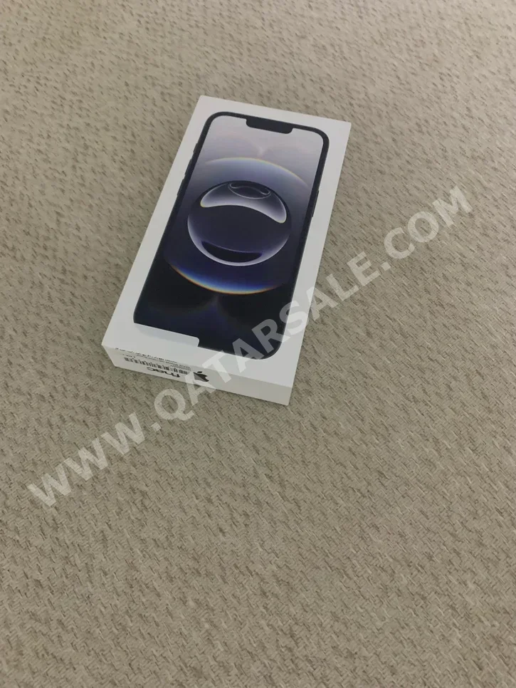 Mobile Phones Apple  - Iphone 16  - Black  - 128 GB