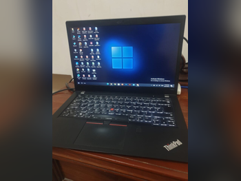 Laptops Lenovo  - ThinkPad  - Black  - Windows 10  - Intel  - Core i7  -Memory (Ram): 16 GB
