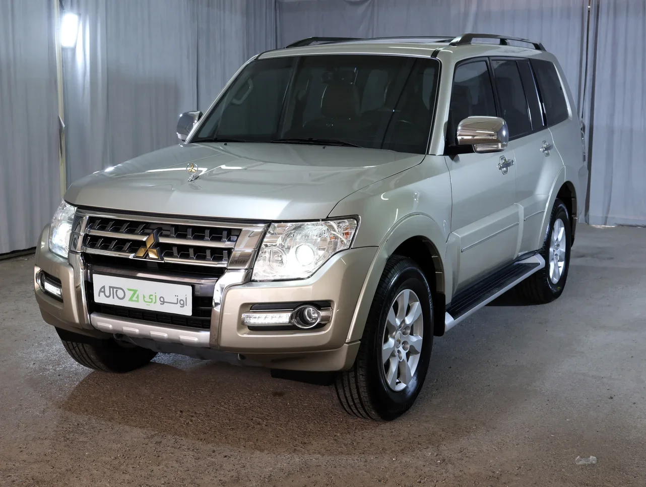 Mitsubishi  Pajero  GLS  2022  Automatic  67,000 Km  6 Cylinder  Four Wheel Drive (4WD)  SUV  Gold