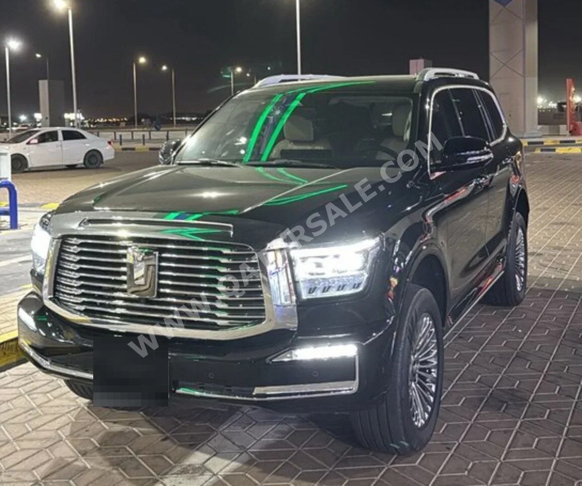 جي دبليو ام  تانك  500  2025  اوتوماتيك  15,000 كم  6 سلندر  دفع رباعي  اس يو في  أسود  تحت الضمان