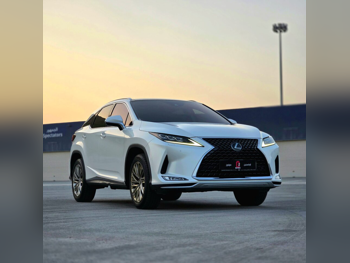 Lexus  RX  350  2020  Automatic  136,000 Km  6 Cylinder  Four Wheel Drive (4WD)  SUV  White