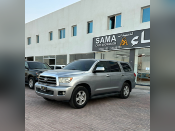 تويوتا  سكويا  اس ار 5  2013  اوتوماتيك  385,000 كم  8 سلندر  دفع رباعي  اس يو في  فضي