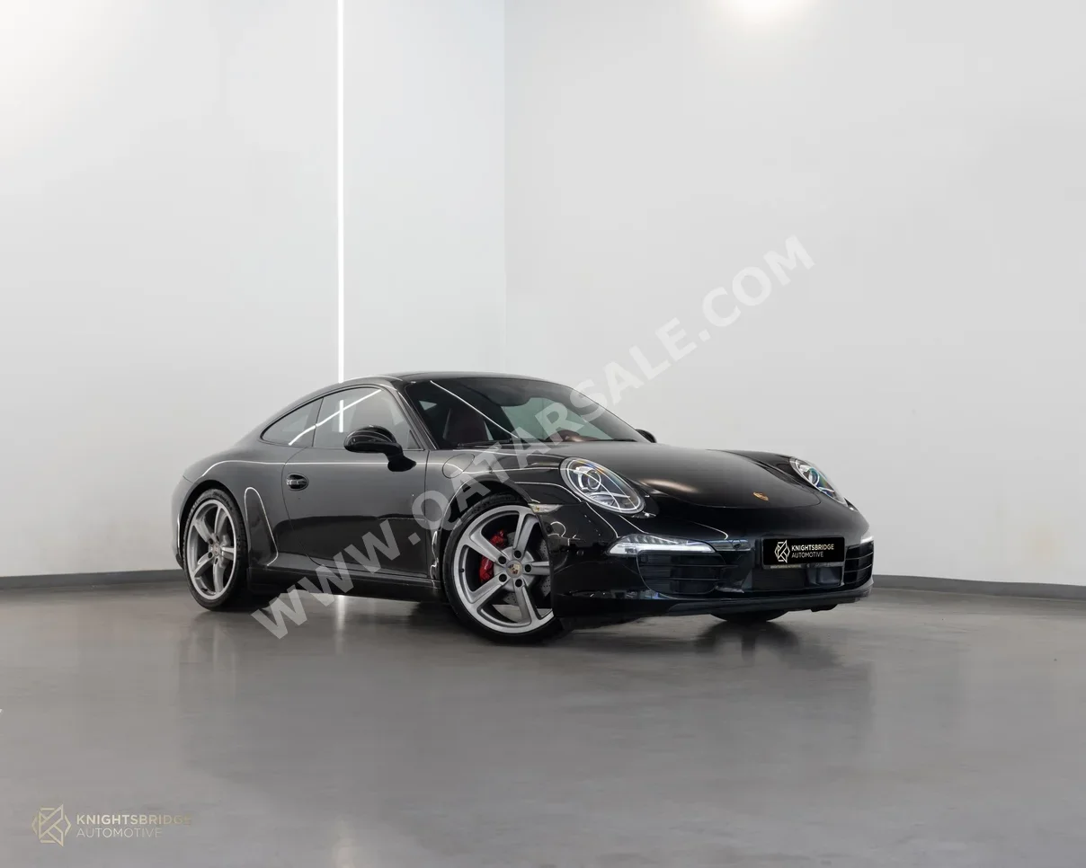 بورش  911  كاريرا  2013  اوتوماتيك  55,750 كم  6 سلندر  دفع خلفي  كوبيه \ سبورت  أسود  تحت الضمان