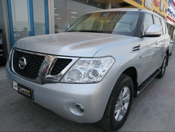 Nissan  Patrol  SE  2012  Automatic  142,000 Km  8 Cylinder  Four Wheel Drive (4WD)  SUV  Silver