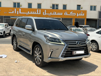 Lexus  LX  570 S  2016  Automatic  207,000 Km  8 Cylinder  Four Wheel Drive (4WD)  SUV  Sonic Titanium