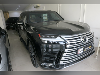 Lexus  LX  600 Luxury  2024  Automatic  25,000 Km  6 Cylinder  Four Wheel Drive (4WD)  SUV  Black  With Warranty