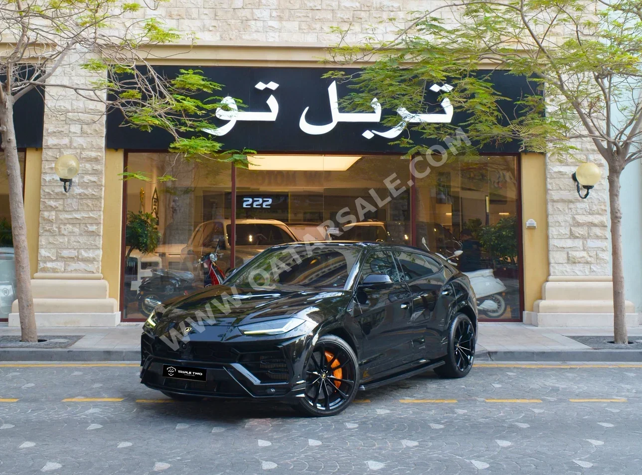 لمبرجيني  اوروس  2020  اوتوماتيك  71,200 كم  8 سلندر  دفع رباعي  اس يو في  أسود  تحت الضمان