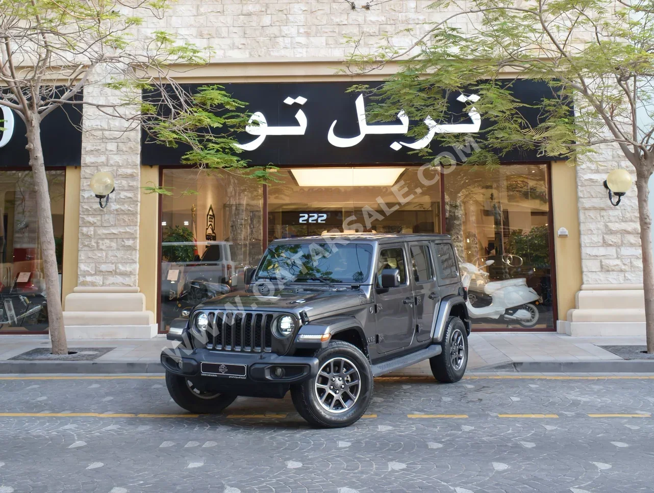 جييب  رانجلار  2021  اوتوماتيك  59,580 كم  6 سلندر  دفع رباعي  اس يو في  رمادي