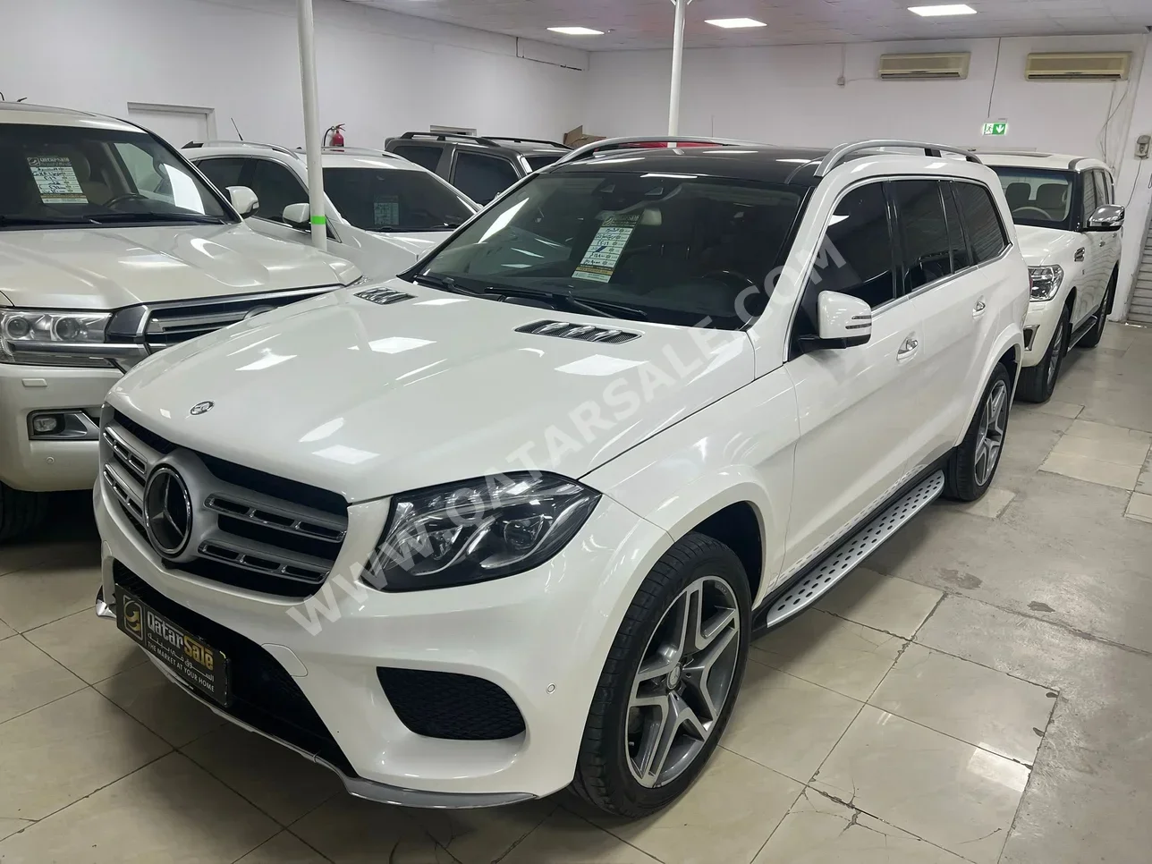 Mercedes-Benz  GLS  500  2016  Automatic  148,000 Km  8 Cylinder  Four Wheel Drive (4WD)  SUV  White
