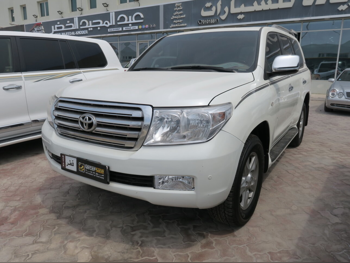 Toyota  Land Cruiser  VXR  2011  Automatic  365,000 Km  8 Cylinder  Four Wheel Drive (4WD)  SUV  White