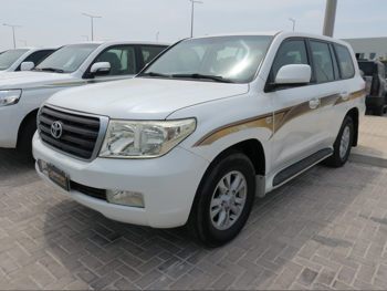Toyota  Land Cruiser  GX  2009  Automatic  445,000 Km  6 Cylinder  Four Wheel Drive (4WD)  SUV  White