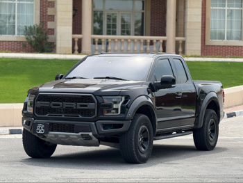 Ford  Raptor  SVT  2018  Automatic  224,000 Km  8 Cylinder  Four Wheel Drive (4WD)  Pick Up  Black