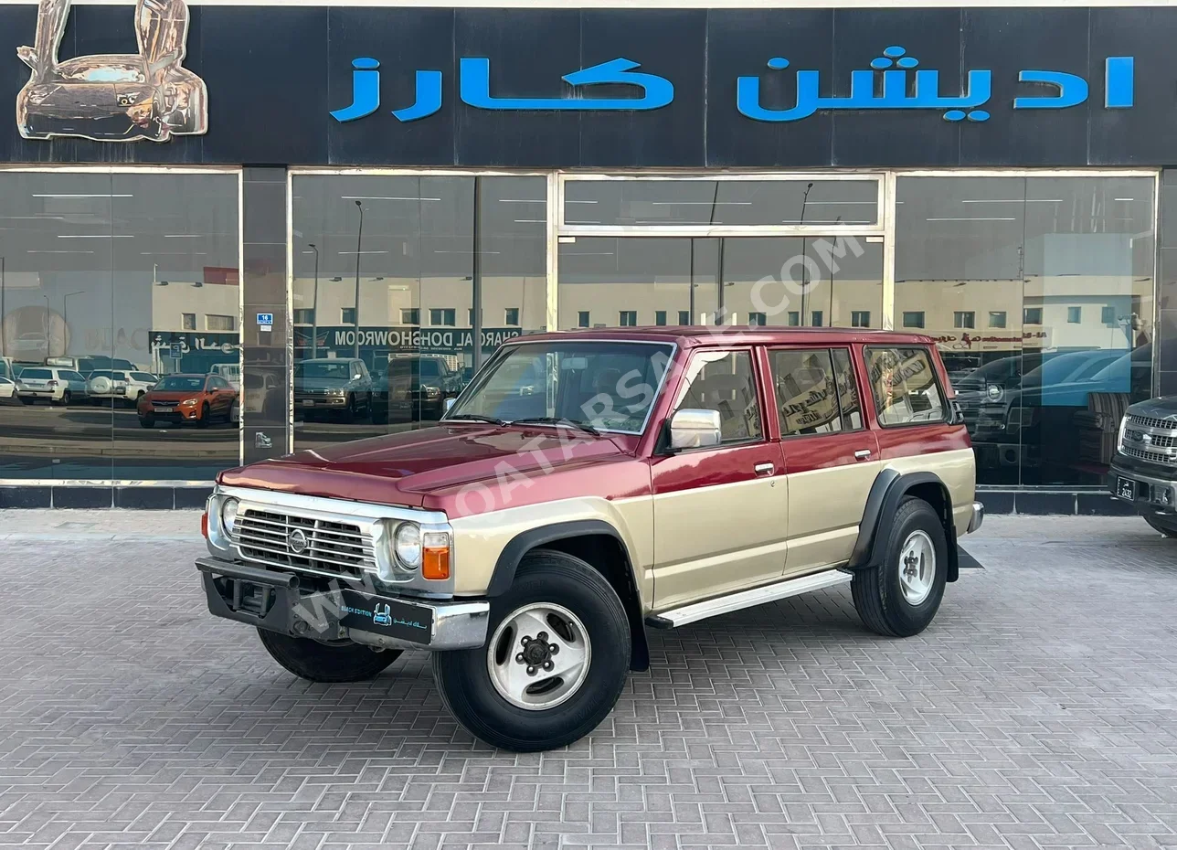 نيسان  باترول  سوبر سفاري  1990  اوتوماتيك  460,000 كم  8 سلندر  دفع رباعي  اس يو في  احمر وبيج