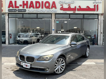 بي ام دبليو  الفئة - السابعة  740 Li  2011  اوتوماتيك  140,000 كم  6 سلندر  دفع خلفي  سيدان  فضي