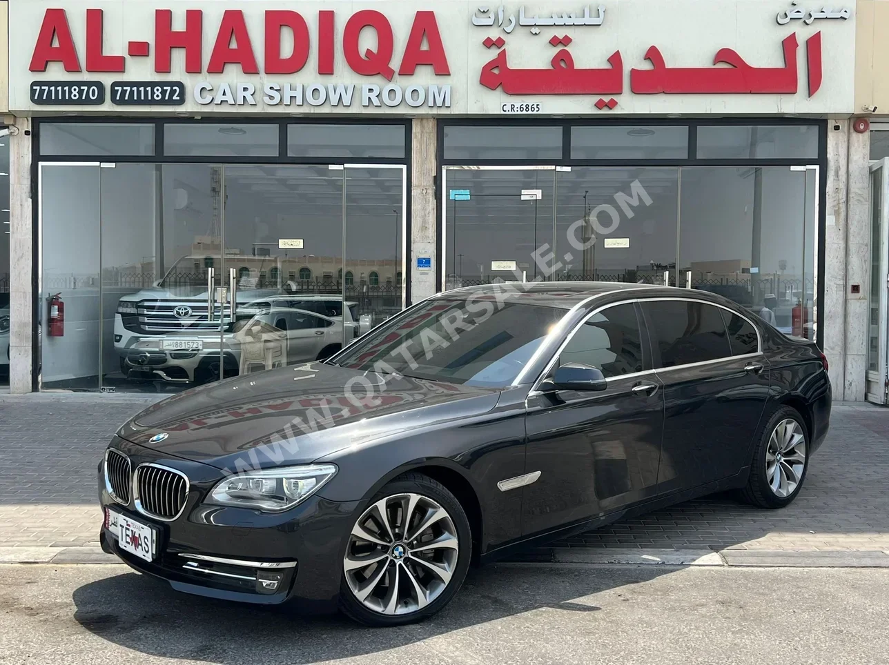بي ام دبليو  الفئة - السابعة  730 Li  2015  اوتوماتيك  103,000 كم  6 سلندر  دفع خلفي  سيدان  رمادي