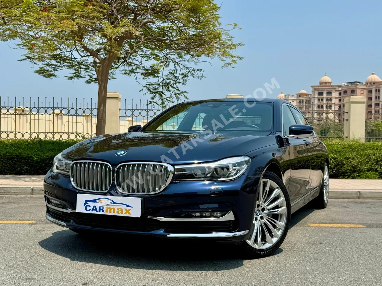 بي ام دبليو  الفئة - السابعة  730 Li  2018  اوتوماتيك  52,000 كم  4 سلندر  دفع خلفي  سيدان  أزرق غامق
