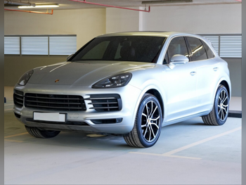 Porsche  Cayenne  S  2019  Automatic  108,000 Km  8 Cylinder  Four Wheel Drive (4WD)  SUV  Silver  With Warranty