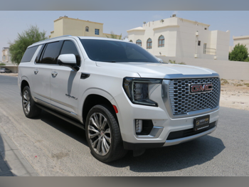 GMC  Yukon  Denali  2021  Automatic  185,000 Km  8 Cylinder  Four Wheel Drive (4WD)  SUV  White