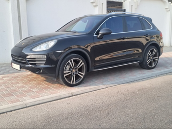 Porsche  Cayenne  S  2011  Automatic  178,000 Km  8 Cylinder  Four Wheel Drive (4WD)  SUV  Black