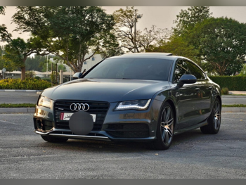 Audi  A7  2015  Automatic  120,000 Km  6 Cylinder  All Wheel Drive (AWD)  Sedan  Gray