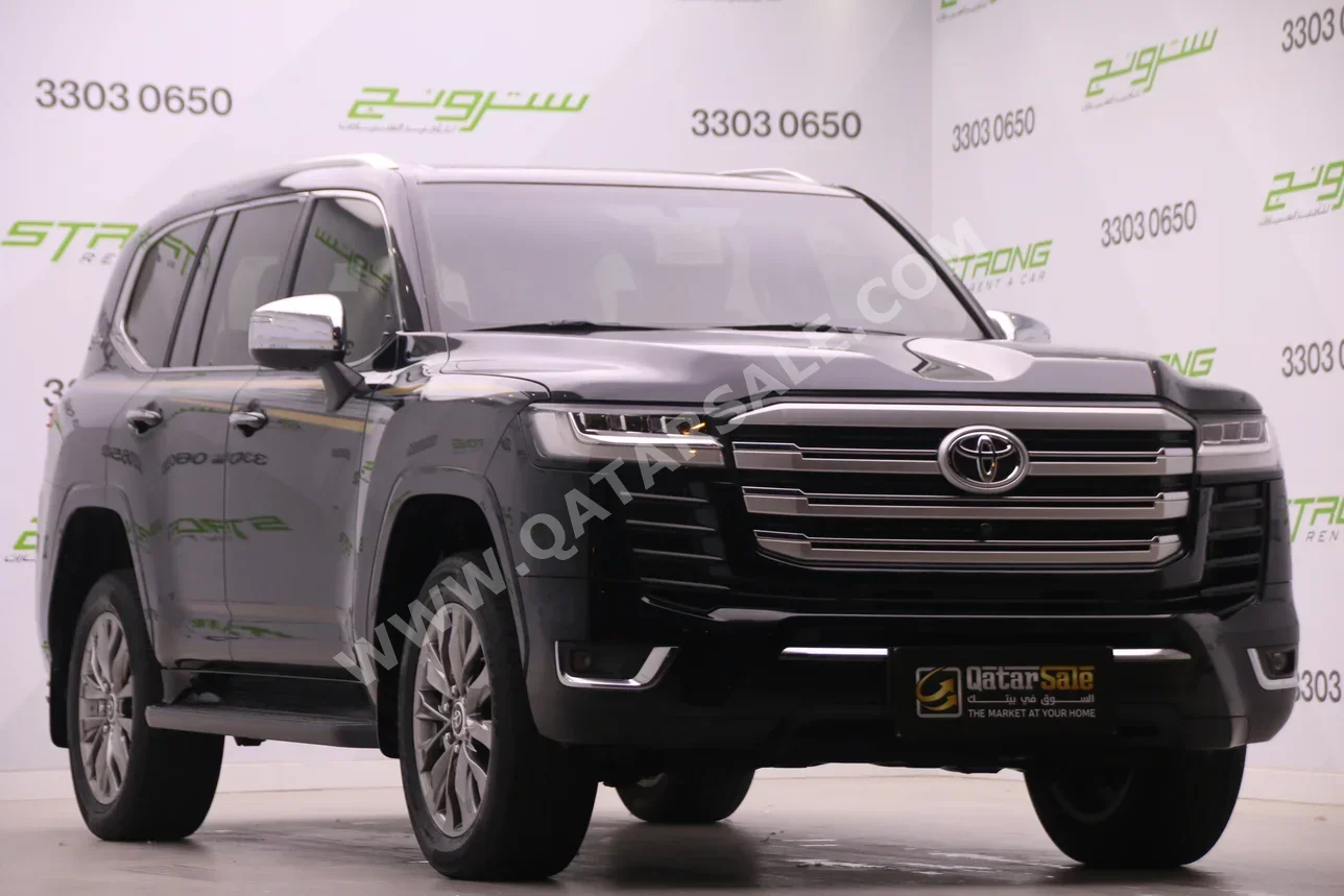 Toyota  Land Cruiser  VX Twin Turbo  2022  Automatic  77,000 Km  6 Cylinder  Four Wheel Drive (4WD)  SUV  Black  With Warranty
