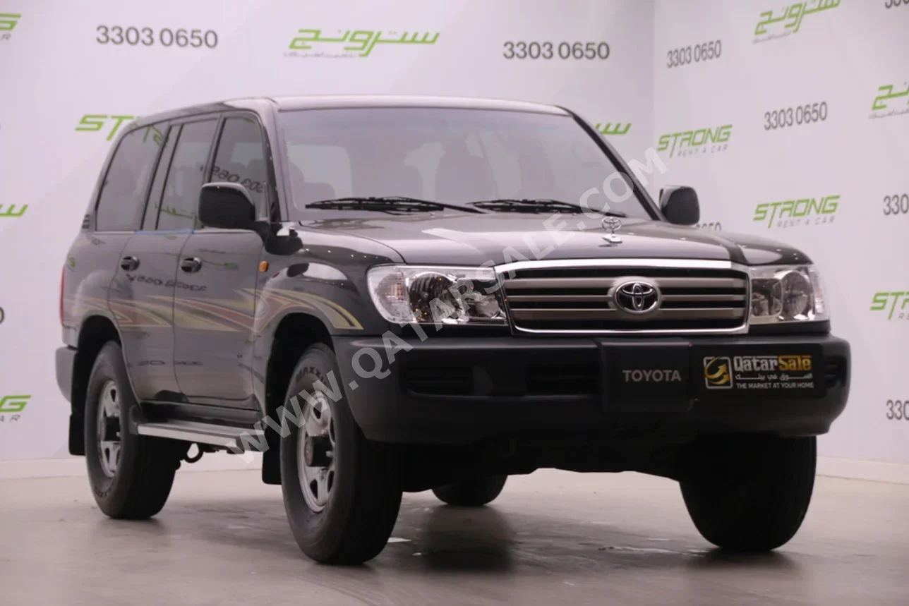 Toyota  Land Cruiser  GX  2006  Manual  97,000 Km  6 Cylinder  Four Wheel Drive (4WD)  SUV  Black