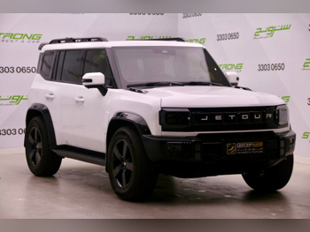 Jetour  T2  2025  Automatic  16,000 Km  4 Cylinder  Four Wheel Drive (4WD)  SUV  White  With Warranty
