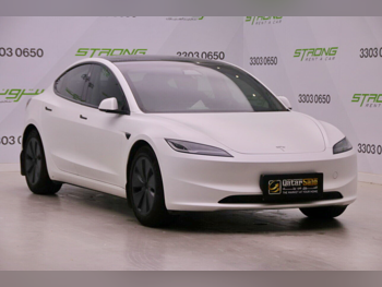 تسلا  مودل 3  2024  اوتوماتيك  87,000 كم  0 سلندر  دفع رباعي  سيدان  أبيض  تحت الضمان