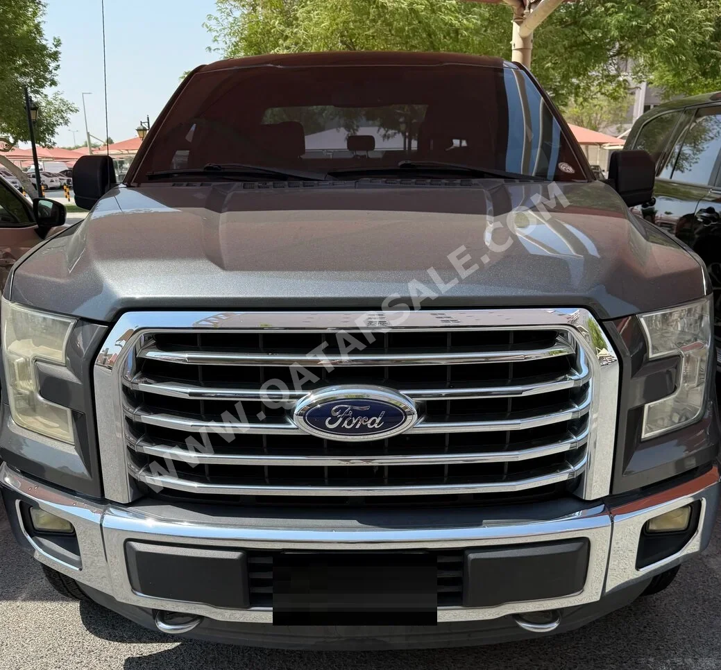 Ford  F  150  2015  Automatic  166,000 Km  8 Cylinder  Four Wheel Drive (4WD)  Pick Up  Gray
