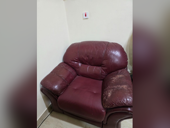 الأرائك والكنب والكراسي طقم كنب  - بني