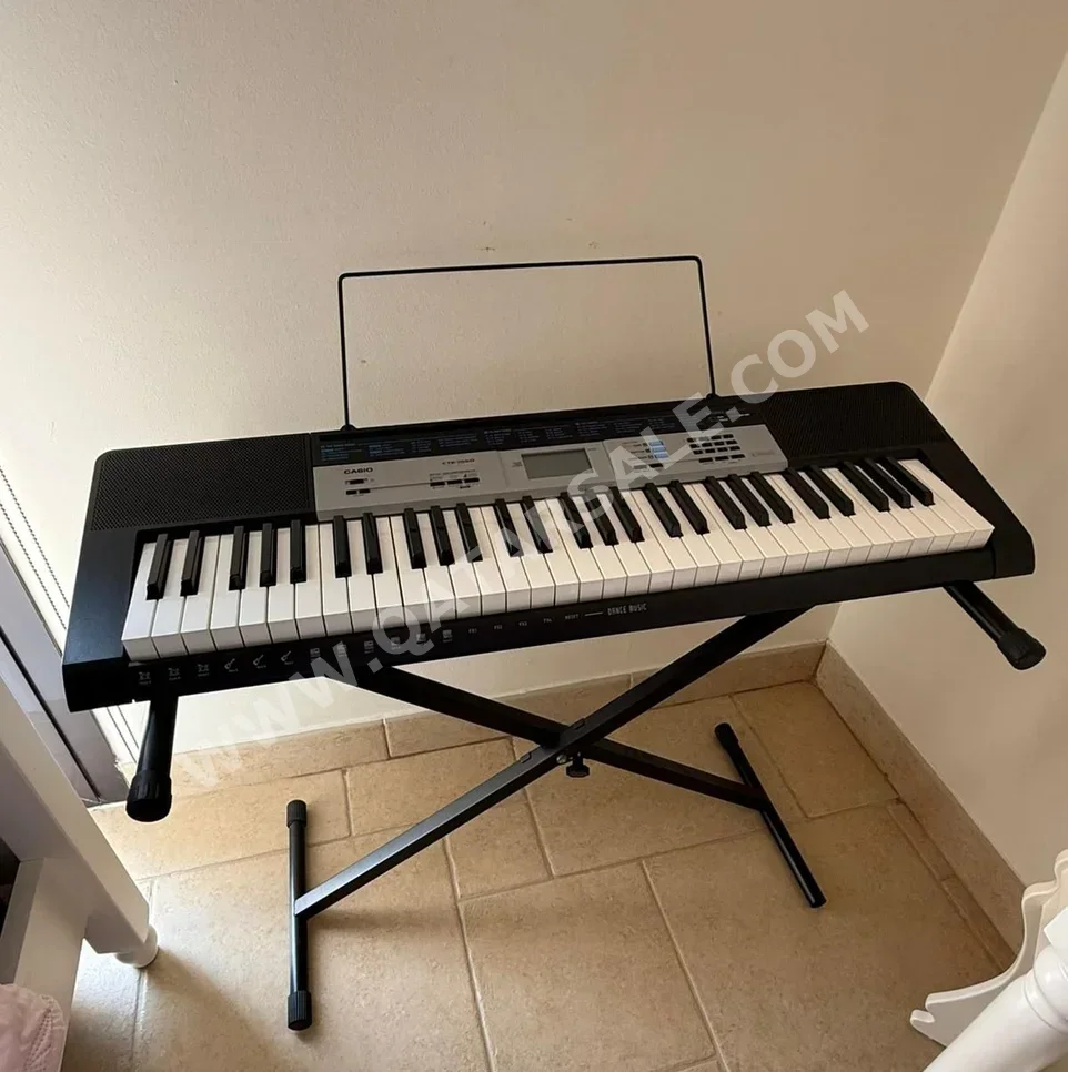Piano Casio  CYK-1550  Digital