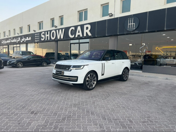 Land Rover  Range Rover  Vogue HSE  2023  Automatic  31,000 Km  6 Cylinder  Four Wheel Drive (4WD)  SUV  White  With Warranty