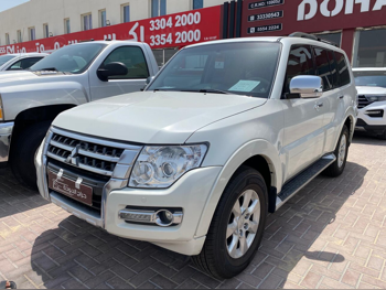 Mitsubishi  Pajero  GLS  2020  Automatic  45,000 Km  6 Cylinder  Four Wheel Drive (4WD)  SUV  White