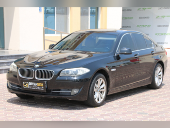 بي ام دبليو  الفئة - الخامسة  523i  2012  اوتوماتيك  116,000 كم  6 سلندر  دفع خلفي  سيدان  أسود